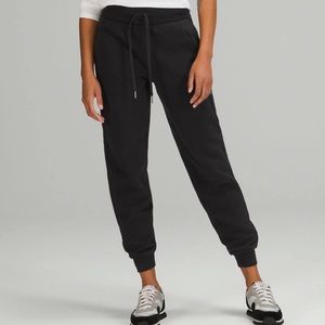 Lululemon scuba joggers